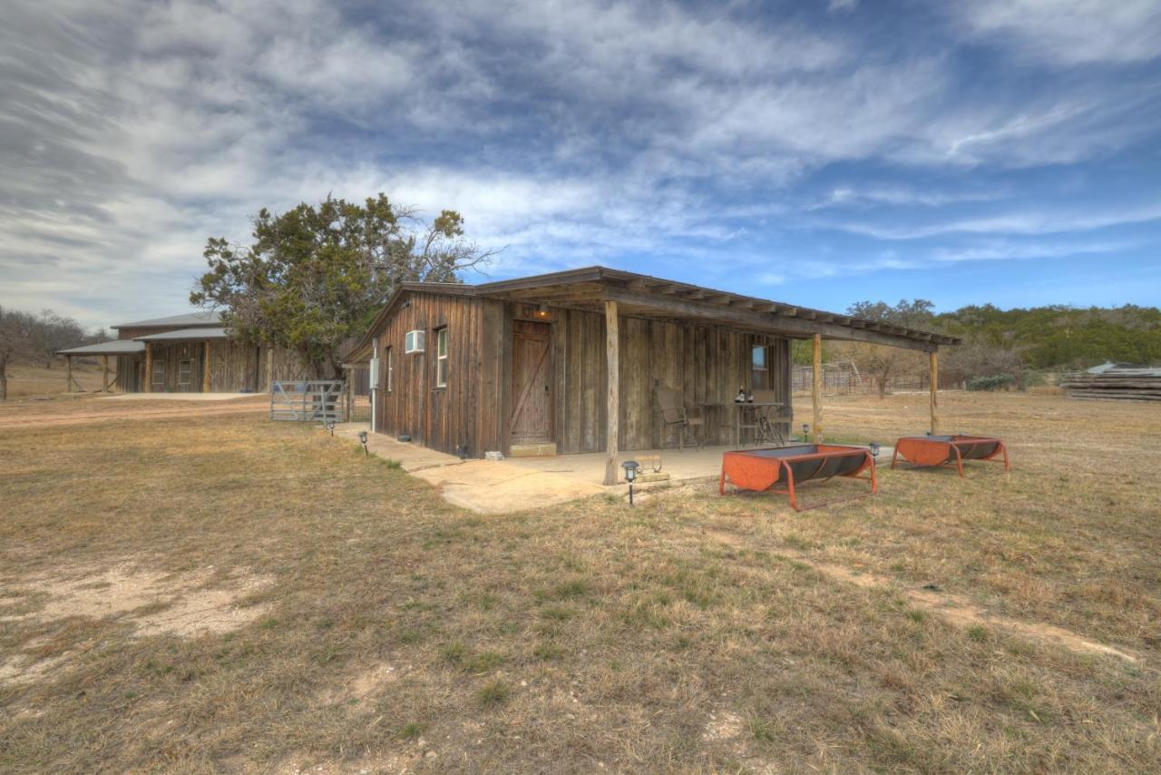 הוילה פרדריקסברג Ohana Ranch Cabin - 12 Minutes To Historic Main St מראה חיצוני תמונה